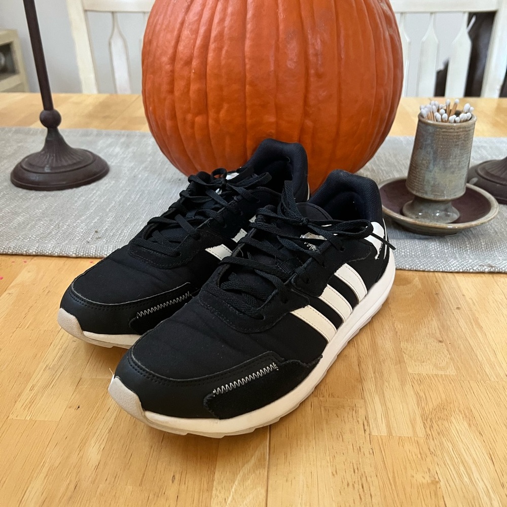 Adidas sneaker